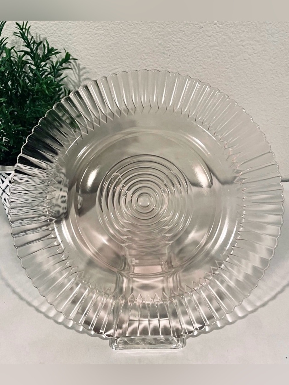☀️2/$20 Macbeth-Evans Pink Petalware 9” Depression Glass Bread & Butter Plate